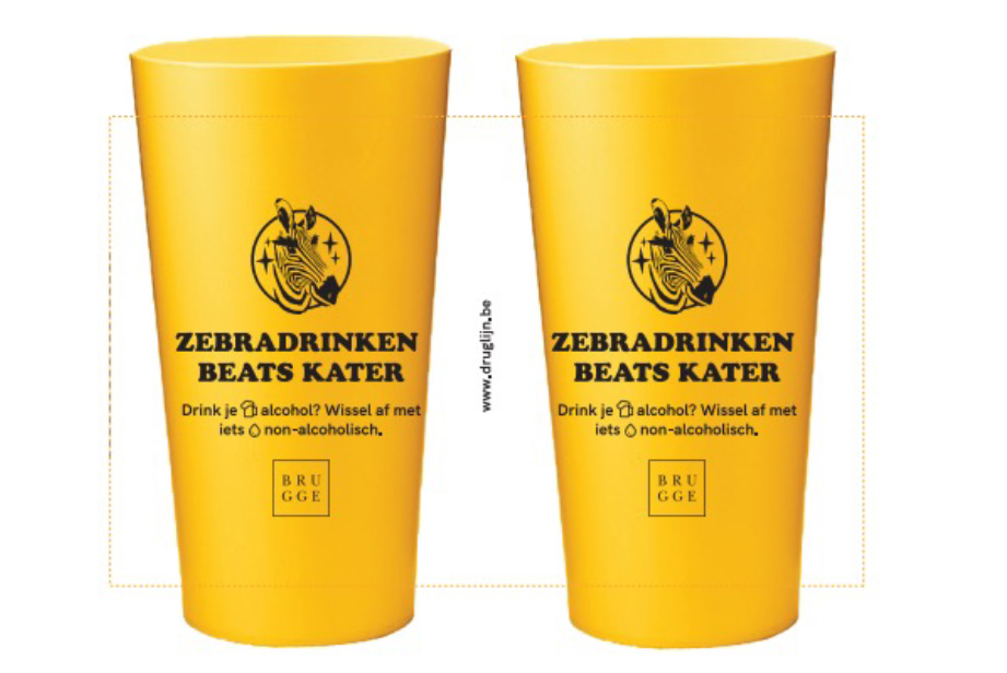 Plastic cups 4